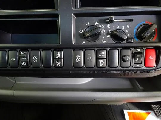 デュトロ 3.5t FJL ワイドロング 2段折れ式垂直P/G付 未使用車