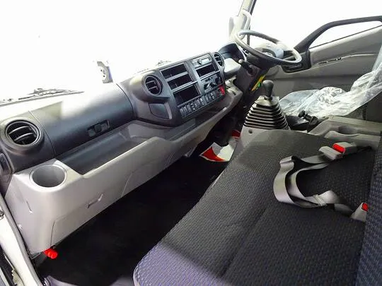 デュトロ 3.5t FJL ワイドロング 2段折れ式垂直P/G付 未使用車