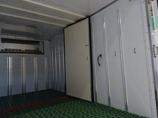 デュトロ 2t FJL 標準 低温冷凍車 総重量5t未満