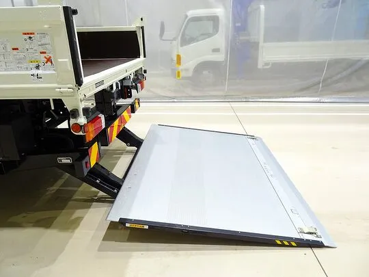 デュトロ 4.3t 高床 ワイド超ロング マルチP/G付 未使用車