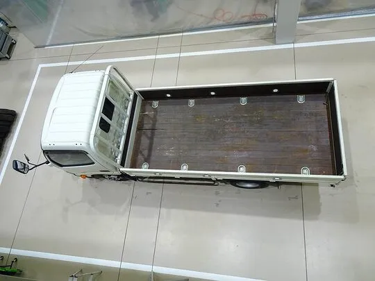 ダイナ 2t FJL 標準セミロング 平ボデー 総重量5t未満