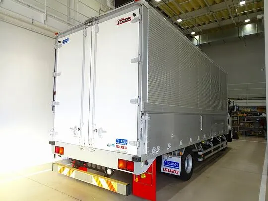 フォワード 3.05t ワイドベッドレス アルミウイング 210ps