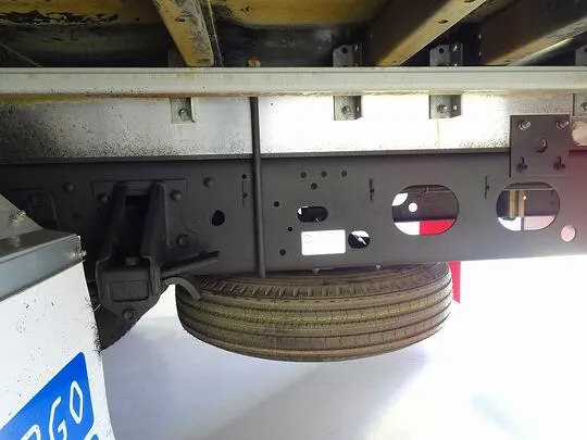 フォワード 2.95t ワイドベッドレス アルミウイング 210ps