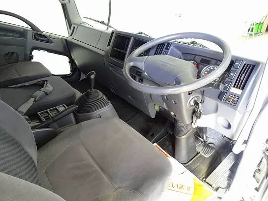 フォワード 2.95t ワイドベッドレス アルミウイング 210ps