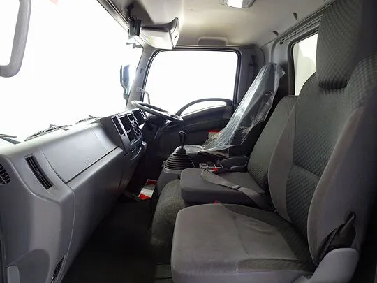 フォワード 2.95t ワイドベッドレス アルミウイング 210ps