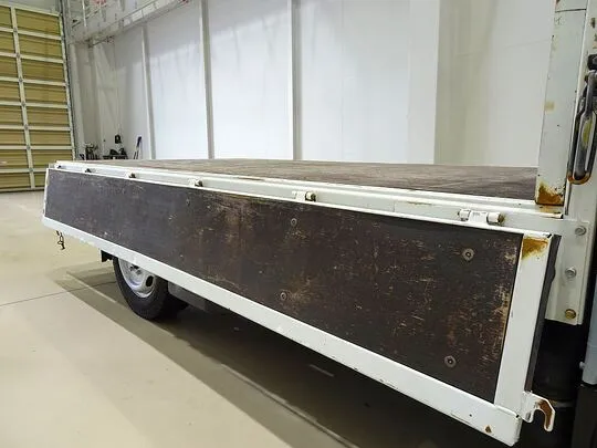 エルフ 1.5t 4WD FFL Sタイヤ 平ボデー