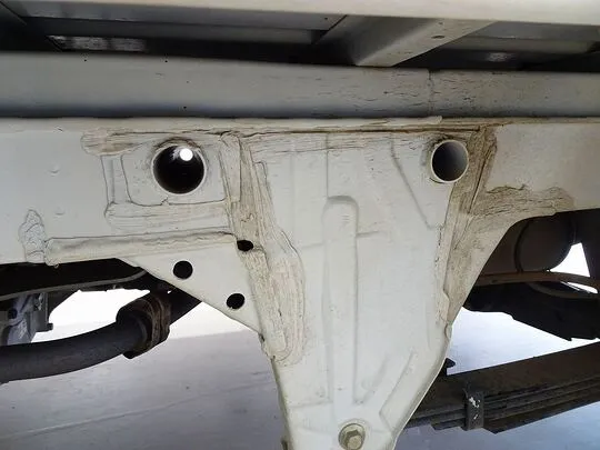 ボンゴトラック STD 0.75t 4ＷＤ Sタイヤ 平ボデー ガソリン