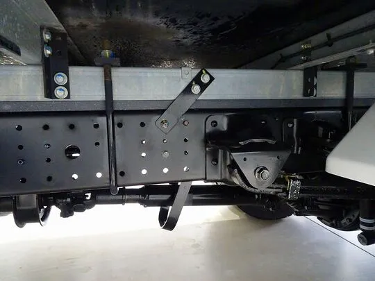 デュトロ 2.95t FJL 標準ロング 中温冷凍車