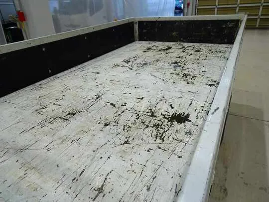 エルフ 2t 4WD FFL 標準 平ボデー 総重量5t未満