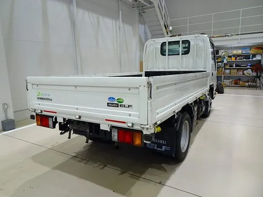 エルフ 2t 4WD FFL 標準 平ボデー 総重量5t未満