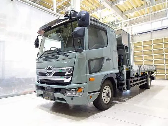 レンジャー 4.2t 増トン 標準ベッド付 アルミブロック タダノ4段クレーン付 240ps