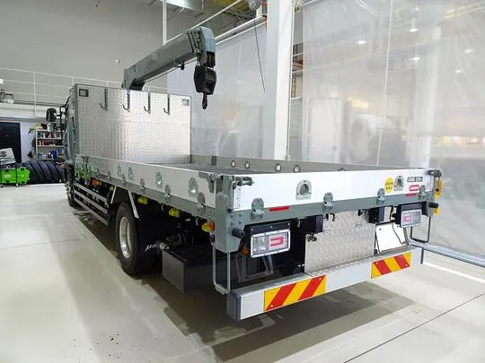 レンジャー 4.2t 増トン 標準ベッド付 アルミブロック タダノ4段クレーン付 240ps