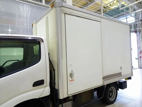 ダイナ 1.35t FJL Wタイヤ 中温冷凍車