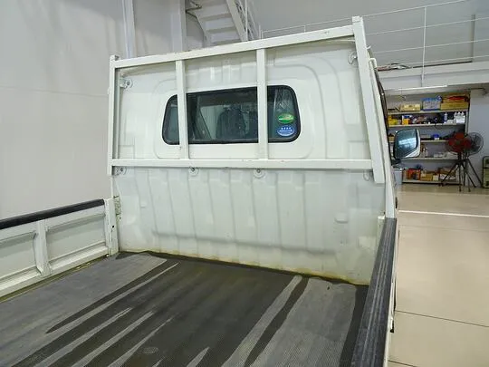 ライトエーストラック DX 0.75t 4WD Sタイヤ 平ボデー ガソリン