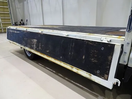 エルフ 1.5t FL Wタイヤ 平ボデー