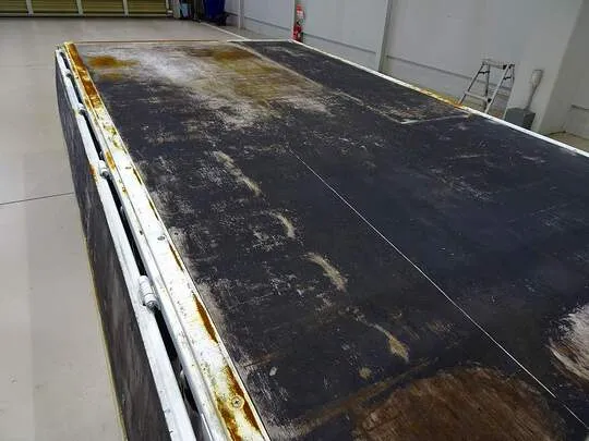 エルフ 1.5t FL Wタイヤ 平ボデー