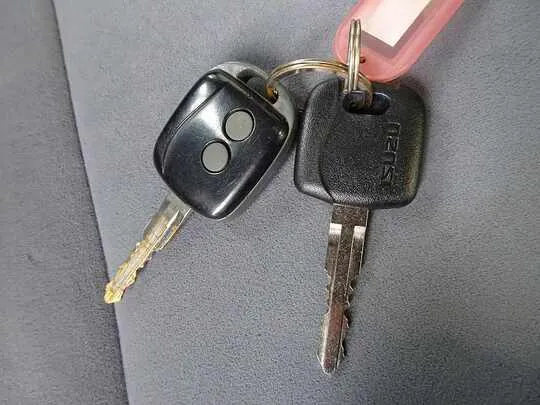 エルフ 1.5t FL Wタイヤ 平ボデー