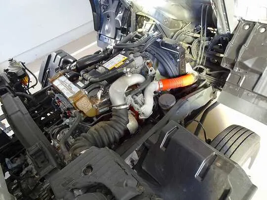 フォワード 2.25t ワイドベッド付 アルミウイング 格納ゲート付 リアエアサス 210ps