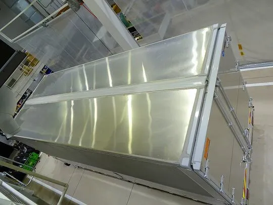 レンジャー 2.2t ワイドベッド付 アルミウイング 格納ゲート付 リアエアサス 未使用車 240ps