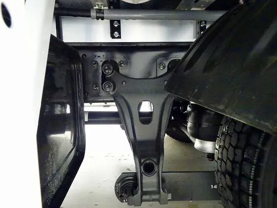 レンジャー 2.2t ワイドベッド付 アルミウイング 格納ゲート付 リアエアサス 未使用車 240ps