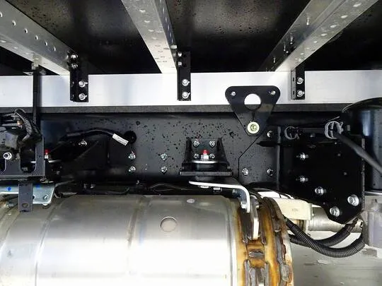 レンジャー 2.2t ワイドベッド付 アルミウイング 格納ゲート付 リアエアサス 未使用車 240ps