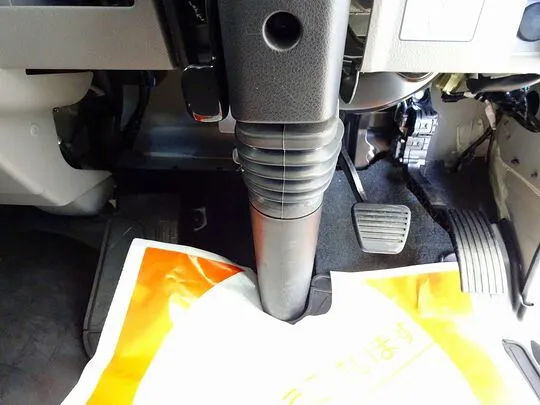 キャンター 1.45t 4WD 全低床 Wタイヤ Wキャブ