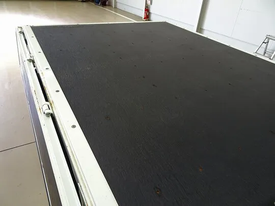 キャンター 1.45t 4WD 全低床 Wタイヤ Wキャブ