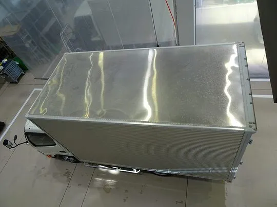 ダイナ 2t FJL 標準セミロング アルミバン 総重量5t未満