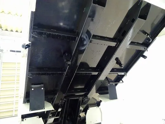 デュトロ 2t FJL 支柱レス強化ダンプ 未使用車