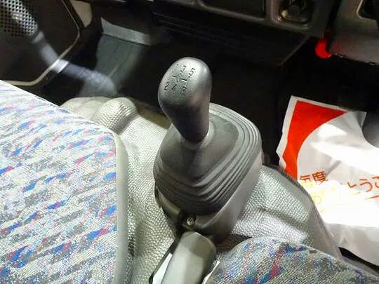 H15 エルフ 1.5t FL Wタイヤ アルミバン