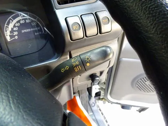 H15 エルフ 1.5t FL Wタイヤ アルミバン