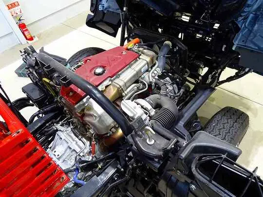 デュトロ 3t 4WD 高床 ワイドロング ユニック4段クレーン付 未使用車