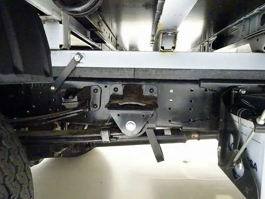 デュトロ 3t 4WD 高床 ワイドロング ユニック4段クレーン付 未使用車