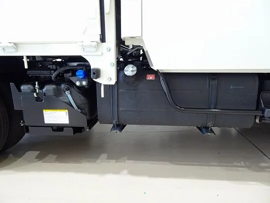 ダイナ 1.25t 4WD FJL Wタイヤ Wキャブ 未使用車