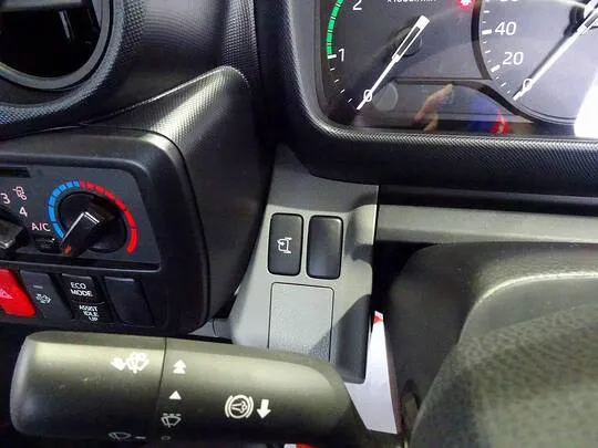 デュトロ 2t FJL 標準 平ボデー 総重量5t未満 未使用車