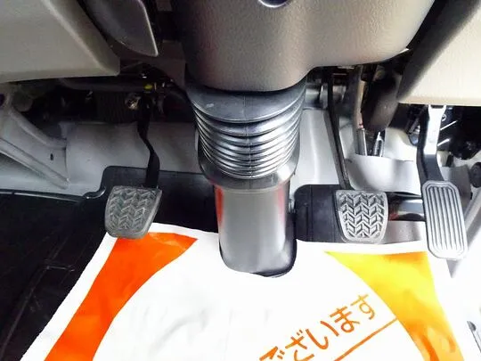 デュトロ 2t FJL 標準 平ボデー 総重量5t未満 未使用車