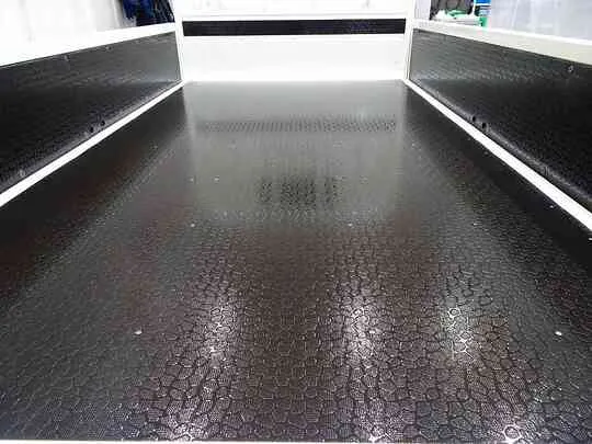 デュトロ 2t FJL 標準 平ボデー 総重量5t未満 未使用車