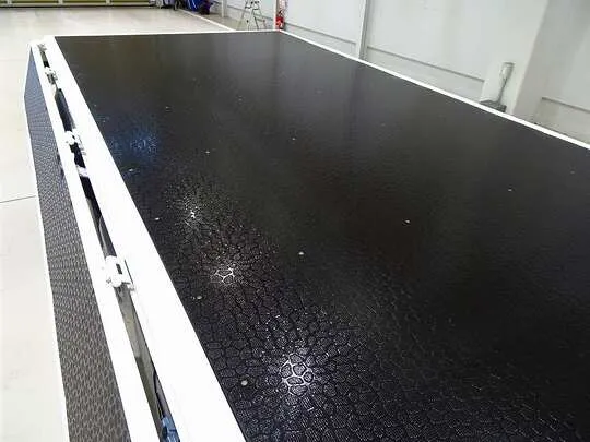 デュトロ 2t FJL 標準 平ボデー 総重量5t未満 未使用車