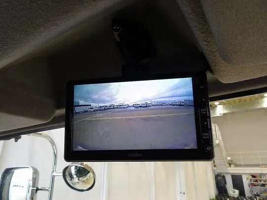 フォワード 2.3t 標準ベッドレス タダノ4段クレーン付 210ps