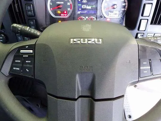 フォワード 2.3t 標準ベッドレス タダノ4段クレーン付 210ps