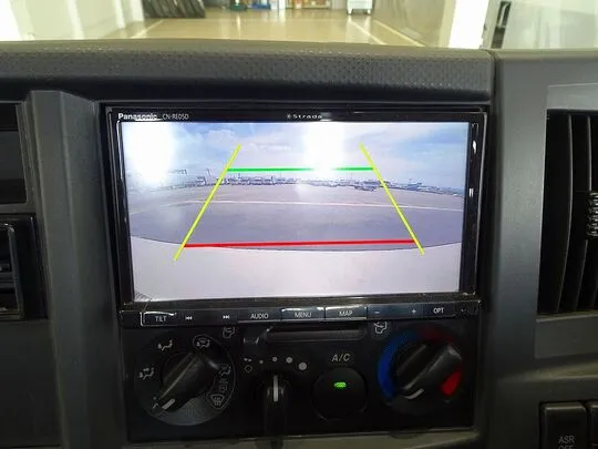 エルフ 1.5t FFL Wタイヤ 平ボデー