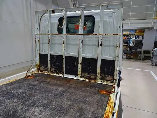 エルフ 1.5t FFL Wタイヤ 平ボデー