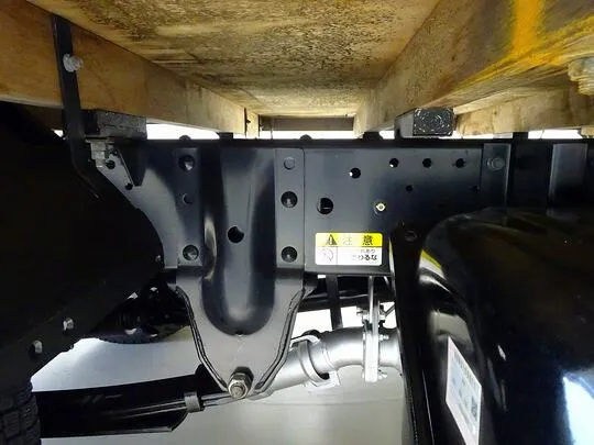 エルフ 1.5t FFL Wタイヤ 平ボデー