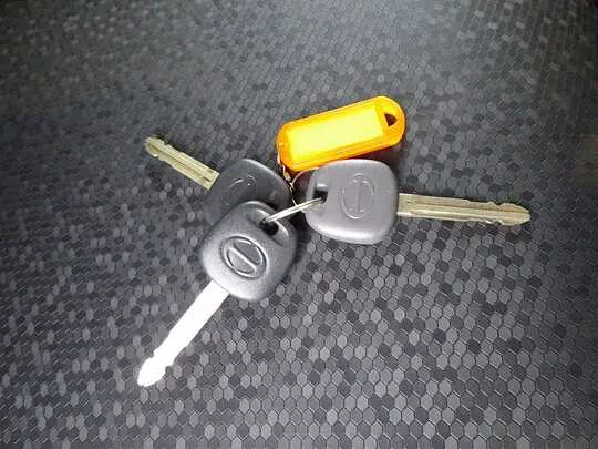 レンジャー 3.2t 標準ベッド付 深ダンプ 210ps