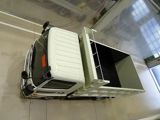 レンジャー 3.2t 標準ベッド付 深ダンプ 210ps