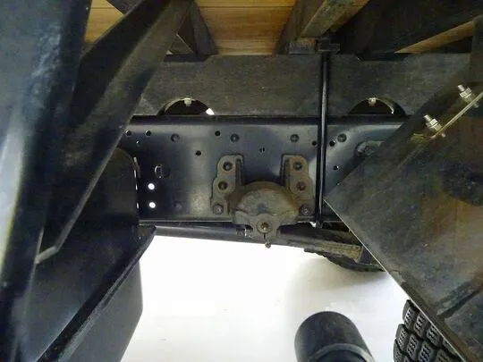 フォワード 4.7t 増トン 標準ベッド付 ユニック4段セルフクレーン付 ps