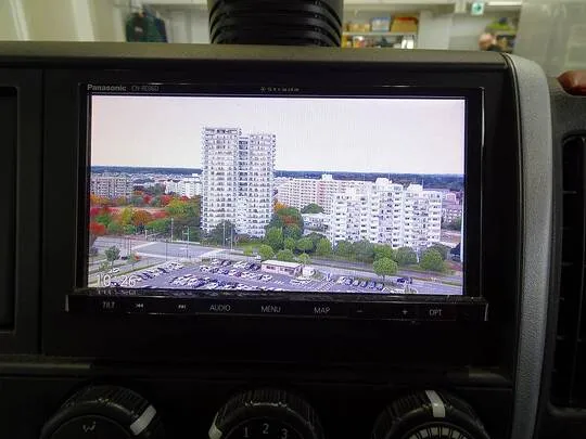 キャンター 1.95t 4WD 全低床 標準 アルミバン