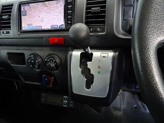 レジアスエースバン DX 1t 4WD 2人乗り 4ドア 中温冷凍車