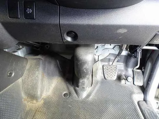 レジアスエースバン DX 1t 4WD 2人乗り 4ドア 中温冷凍車