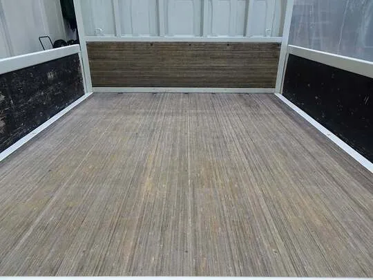 エルフ 2t 4WD FFL 標準 Wキャブ 総重量5t未満